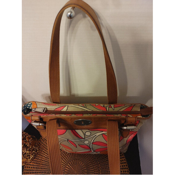 Fossil Tote - Picture 3 of 8